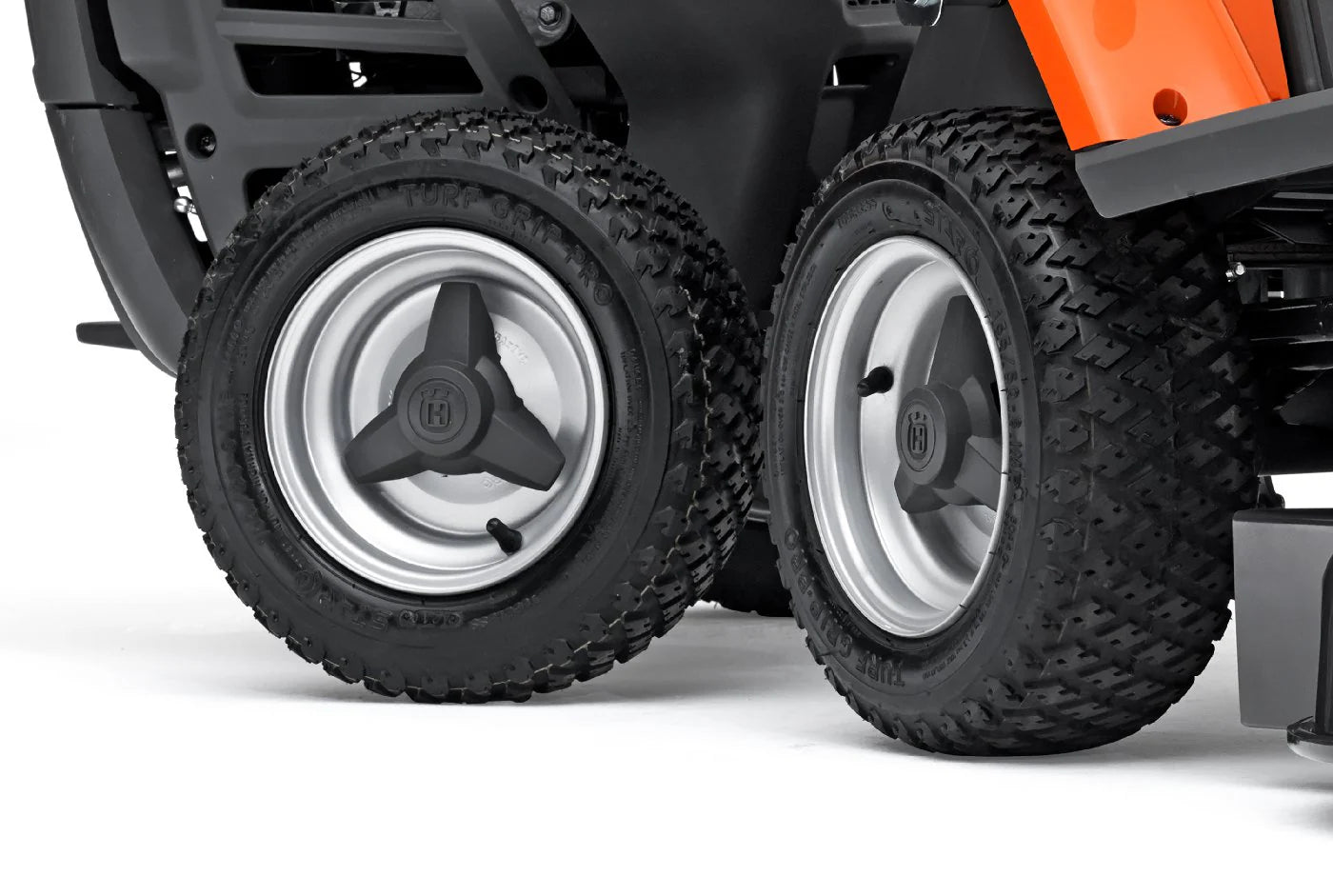 Husqvarna R 112C5 Rider inkl. Combi 85 Mähdeck – Modell 2025